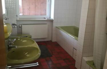 Großzügiges Haus angrenzend an Naturschutzgebiet - Foto 8