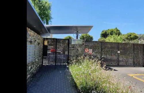 2 BEDROOMS NEXT TO THE BEACH&MIRAMAR SHOPPING CENTER-SWIMMING POOL-PARKINg - Photo 23