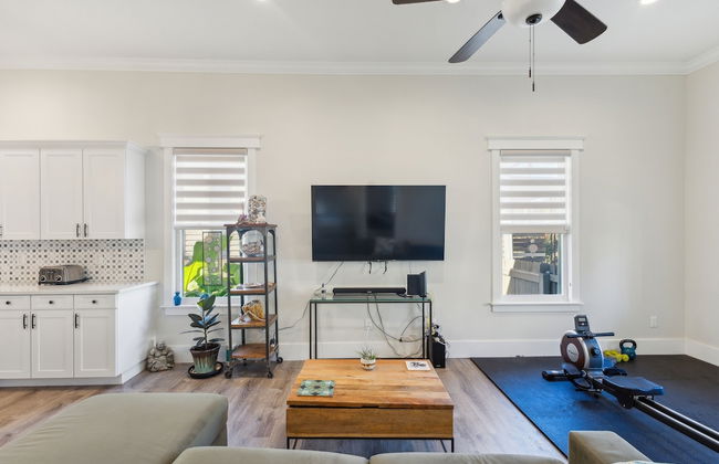 Historic 1918 Tampa Home With Modern Comforts & Charm 2 Bedroom Home by RedAwning - Foto 20