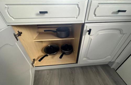 3-Bedroom spacious House, Private garden, Prime location, WiFi, Netflix - Foto 38