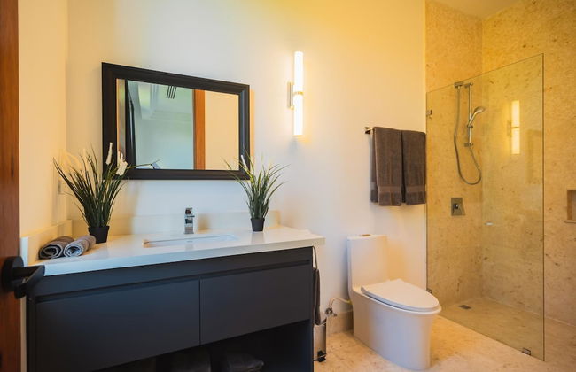 New Lake Front Villa in Golf and Beach Resort - Photo 35