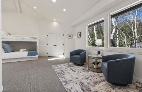 Exclusive Resort Escape - Heated Pool, Spa & Pickleball - Foto 57