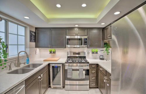 2 Mi to Griffith Park! Burbank Extended-Stay Condo - Foto 9