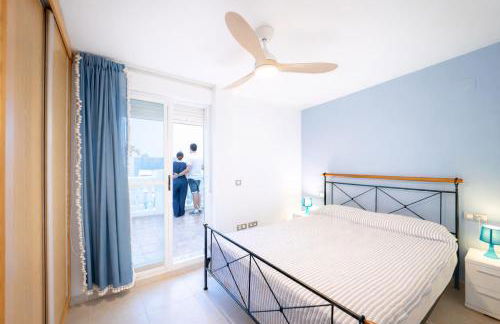 Dúplex tranquilo frente al mar en Xilxes Terraza, parking y WiFi - Foto 14