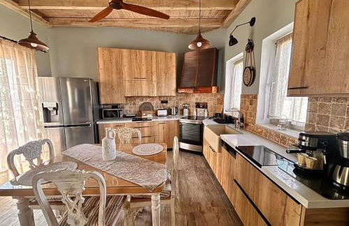 Villa Katrinia - Photo 9