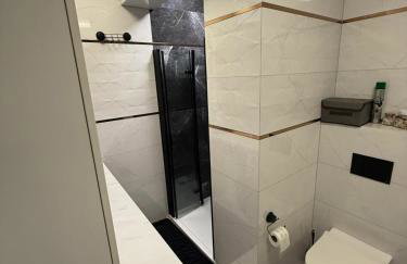 PFB Premium Apartment - Photo 6