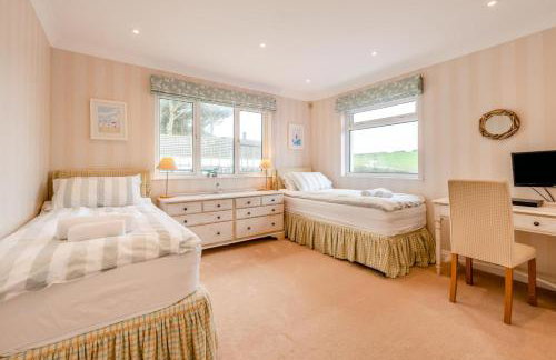 3 Bed in Putsborough oc-flt20 - Photo 18