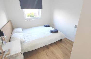 New 2 Bedroom Flat close to City Center Camp Street - Foto 15