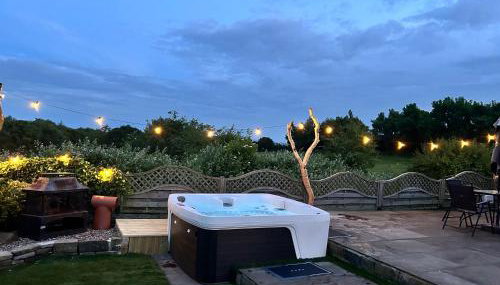 The Stables at Lower Carr Barn - Foto 1, Garden, Garden view