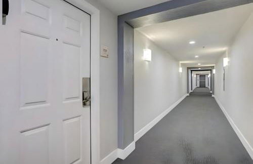 Whimsical Condo 1.5M from Disney - Foto 29