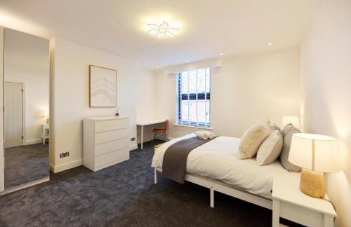 Aura - Elegant Retreat in Prime Leeds Location! - Foto 43