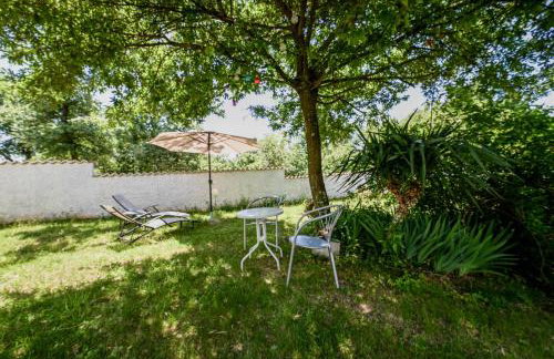 Helena Garden House - Photo 28