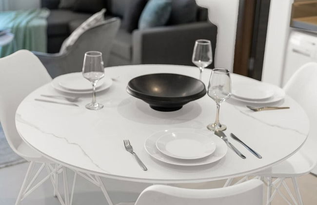 Modern 2BR Retreat Creek Vistas Scenic Views - Foto 4