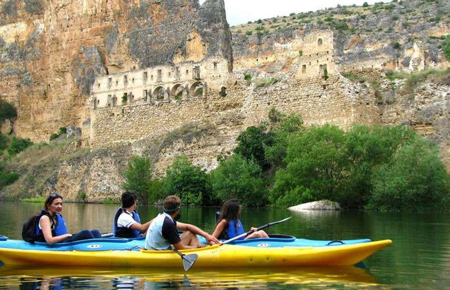 Kayaking in Duratón River Gorges - Photo 2