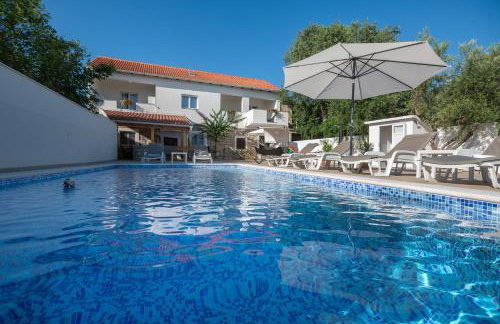 Kuća za odmor IVANA - Foto 18