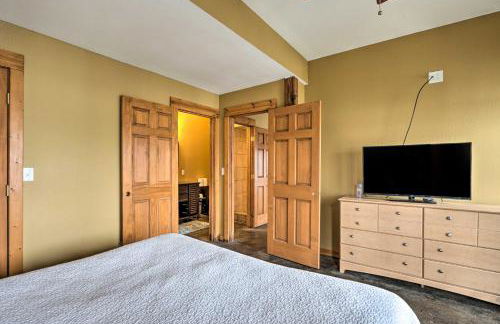 Private Dock Waterfront Gem on Lake of the Ozarks - Foto 23