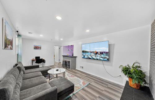 4BR House Mins to Downtown Annapolis with Firepit, Basement Bar, & Sleeps 12 - Foto 22