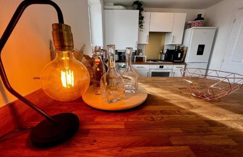 Two bedroom apartment in Barry-close to beach - Foto 3