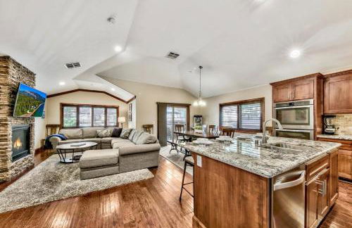 Tahoe Woods 603 at Stateline - Shuffle board Pet Friendly AC - Photo 4