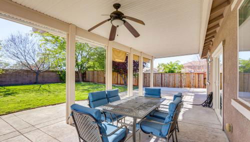 7 Mi to Dtwn Home with Fenced Yard in Roseville! - Foto 2