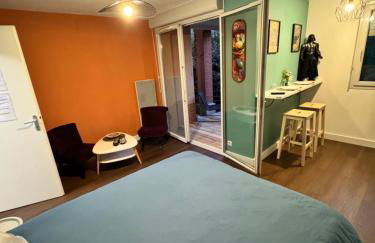 Loft Geek avec terrasse, piscine & parking - proche métro - Toulouse - Foto 26