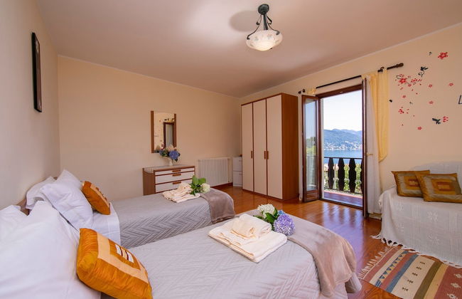 The Cottage on the Lake - Photo 3