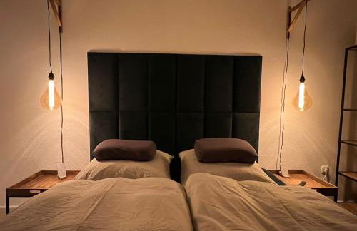 100m E-Ladestation - max 4 pers - Düsseldorf - Ruhrgebiet - Pilgerstätte - Foto 9