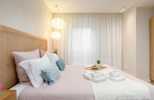 Stylish & Spacious Flat near the Beach by HostWise - Photo 13