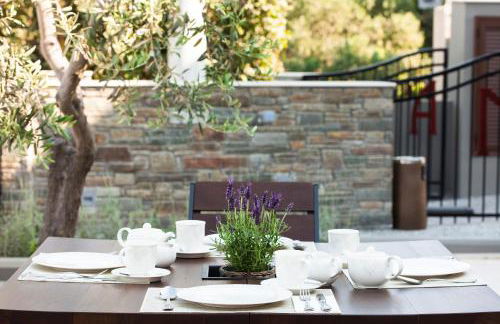 Ayia Marina Suites - Photo 11