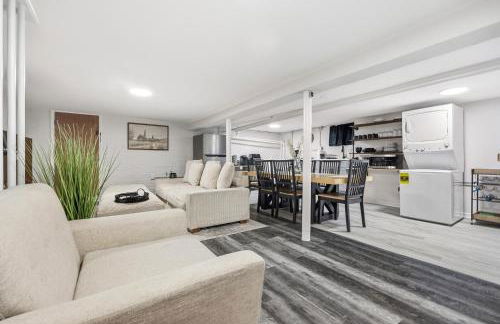 Airport Haven - Cozy 2BR Apt 5 Min Away - Foto 11