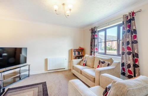 Lavender Cottage - Photo 2