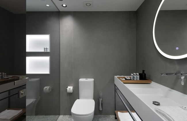 Essence Suites - Photo 45