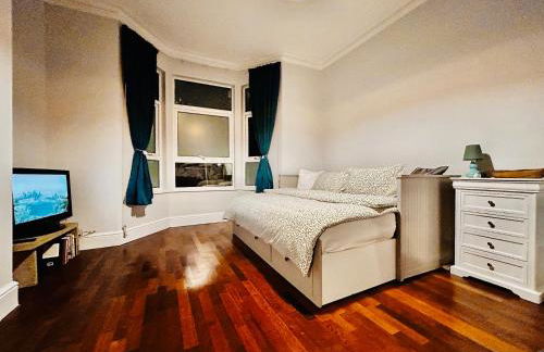 Rest Boutique Willesden - Foto 15