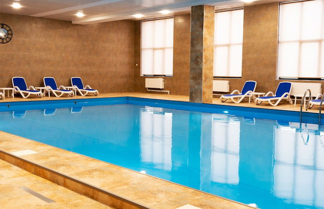 1BR with Balcony Pool & Sauna - Photo 8