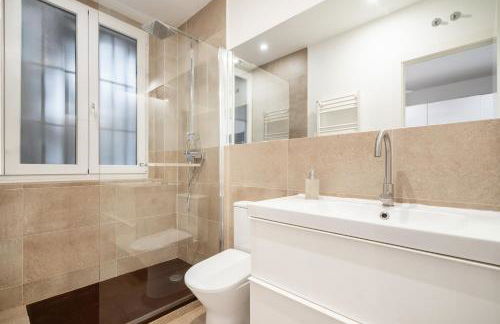 The Velarde Business Suite Super Luxury 2BR Apartment Optimized for Remote Work - Foto 27