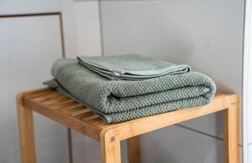 3-Floor Oasis in the Heart of Koblenz, Sleeps 16 - Foto 69