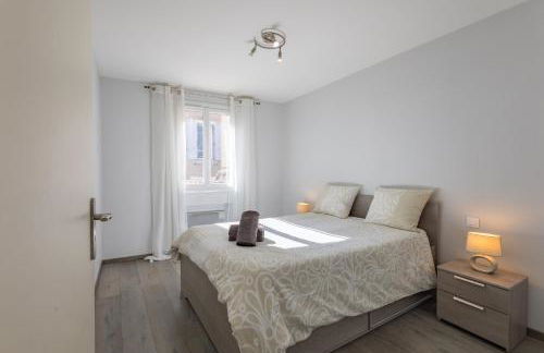 L'Évêché - T3 Spacieux & Traversant en Hypercentre - Foto 9