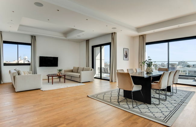 Sanders Crystal 1 - Large 4-bdr Penthouse With Shared Pool - Foto 1