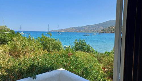 Villa Mimosa Poros Beachfront Apartment - Foto 4