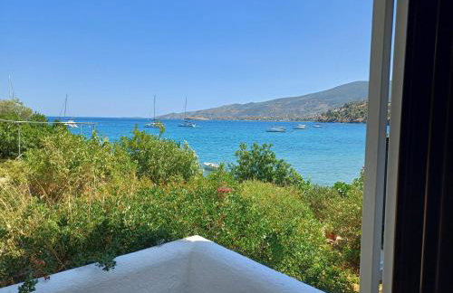 Villa Mimosa Poros Beachfront Apartment - Foto 4