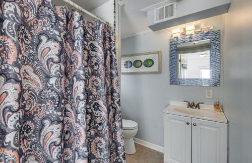 Canal-Front Backyard Oasis! Jersey Shore Retreat - Foto 14