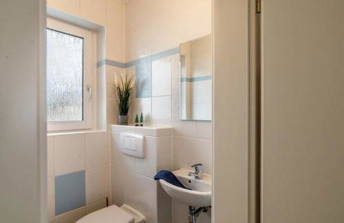 Ferienwohnung am Enzufer mit Balkon in Bad Wildbad im Schwarzwald - Foto 19