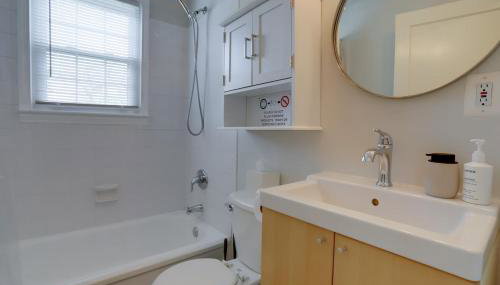 Cozy & Comfy Bright 3 Bedroom Home - Foto 5