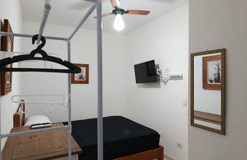 APTO PRAIA UBATUBA - Lindo e Equipado! Internet 500mb e 3 Tvs 2 Quartos Estacionamento TUDO PERTO - Foto 4