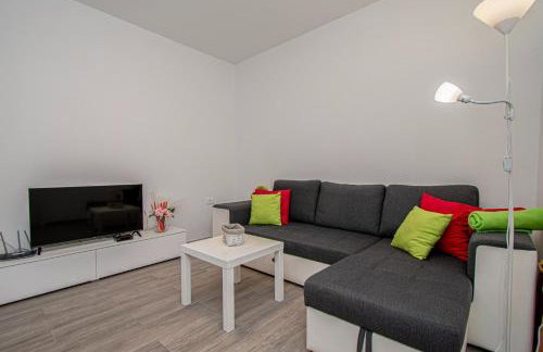 Villa Marsel with Pool & Jacuzzi by Istrabook - Foto 20