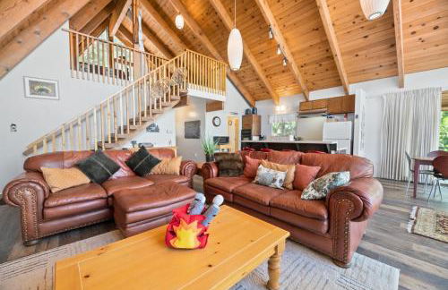 Moonlight Shores Lakefront - Lakefront home with hot tub! - Foto 19