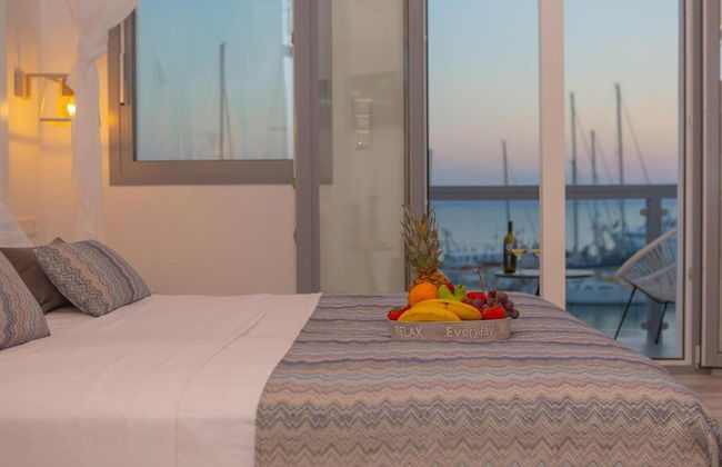 Naxos Riviera Suites - Photo 7