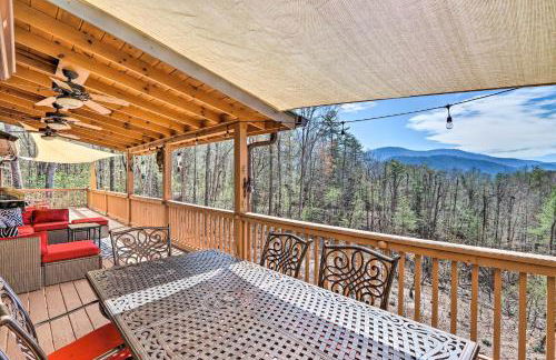 Cozy Cherry Log Cabin about 10 Mi to Mercier Orchards - Foto 1