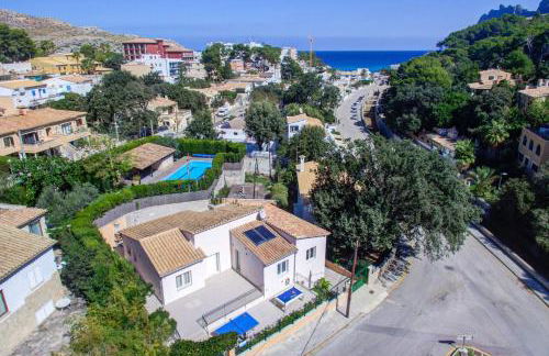 Villa Zaragoza by Villa Plus - Photo 12