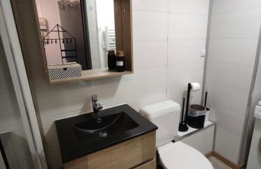 ThiLuCha Le ThiLu ALPE D'HUEZ gd domaine à Allemont - Foto 10